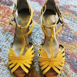 Seychelles Yellow Snake Embossed Strappy Sandals